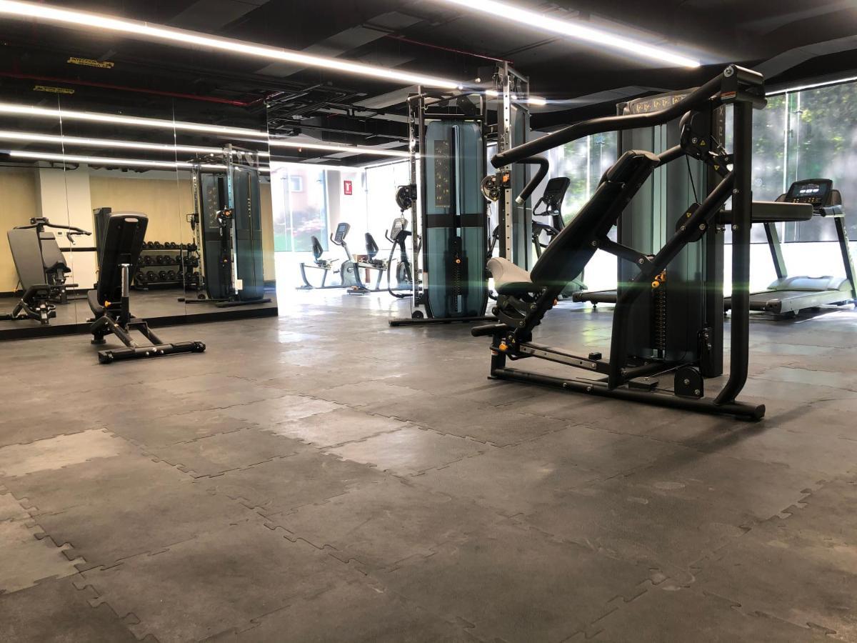 Galeria Plaza San Jeronimo Hotel เม็กซิโกซิตี้ ภายนอก รูปภาพ The gym at the 2018 edition of the World Economic Forum